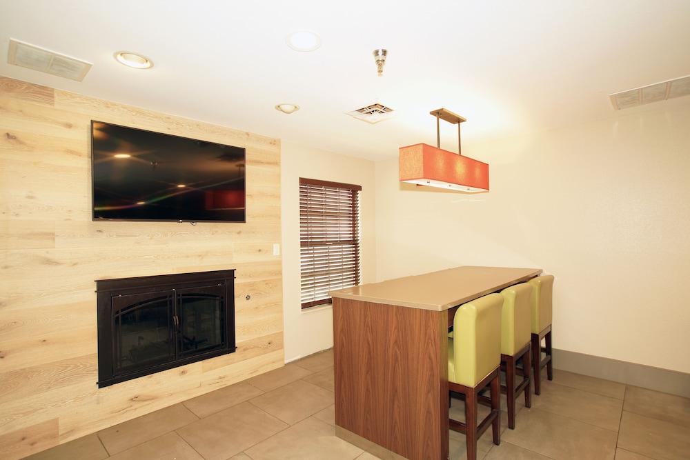 Country Inn & Suites By Radisson, Greenfield, In Εξωτερικό φωτογραφία