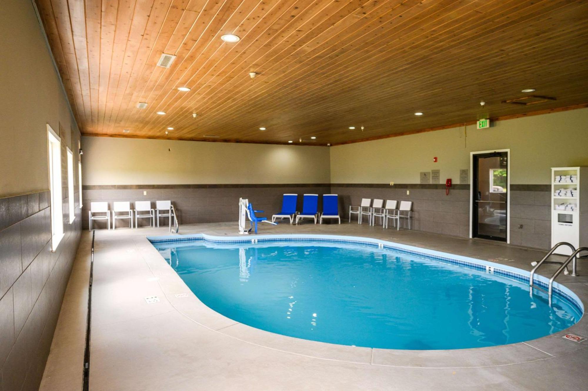 Country Inn & Suites By Radisson, Greenfield, In Εξωτερικό φωτογραφία